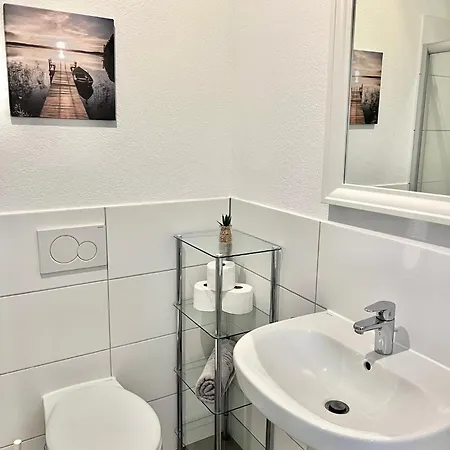 Kueche,bad, Parken Im Zentrum Von