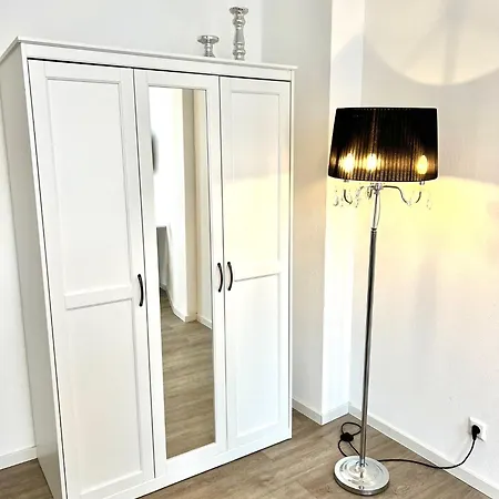 Kueche,bad, Parken Im Zentrum Von Lejlighed *